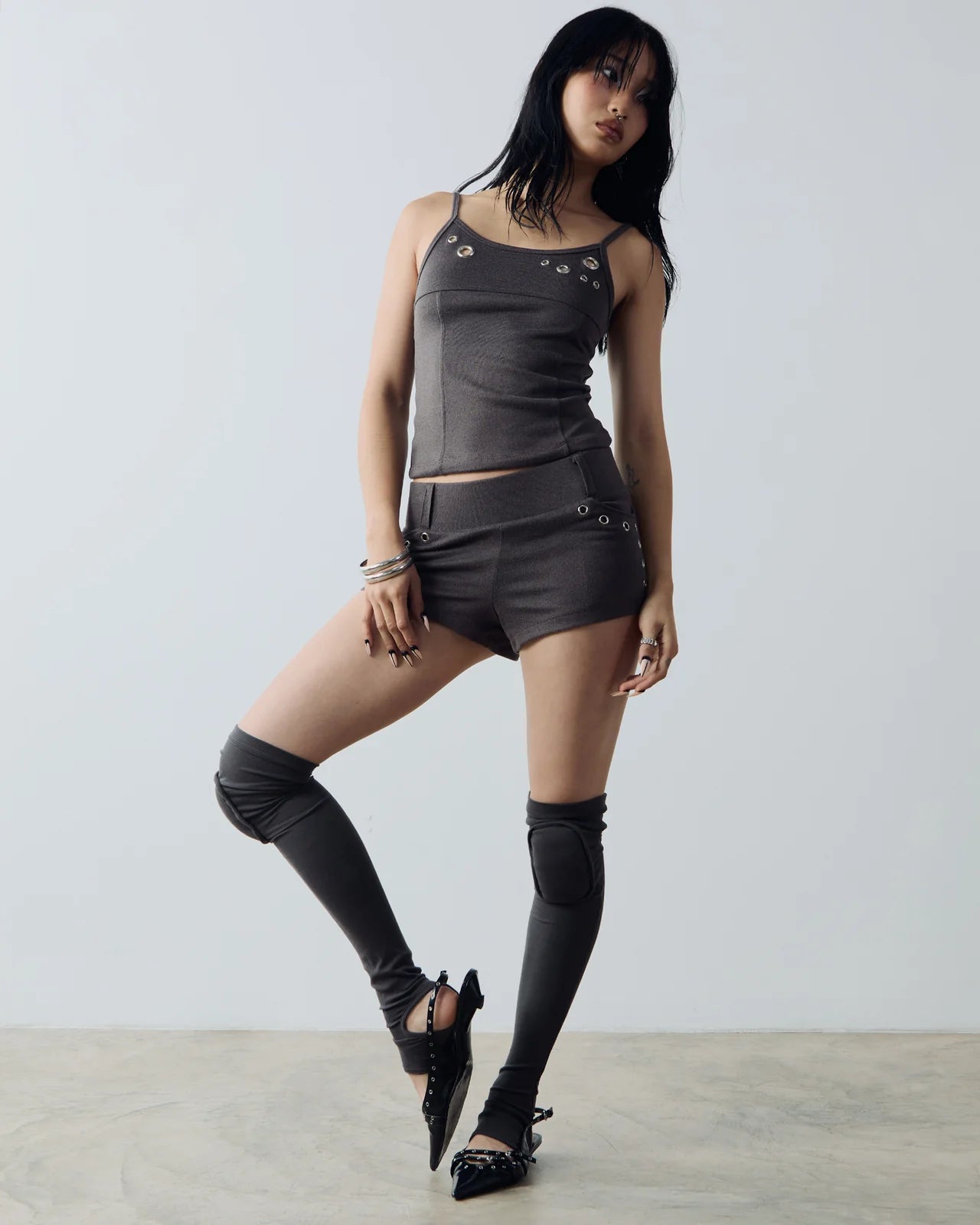 AVA SHORT BROWN