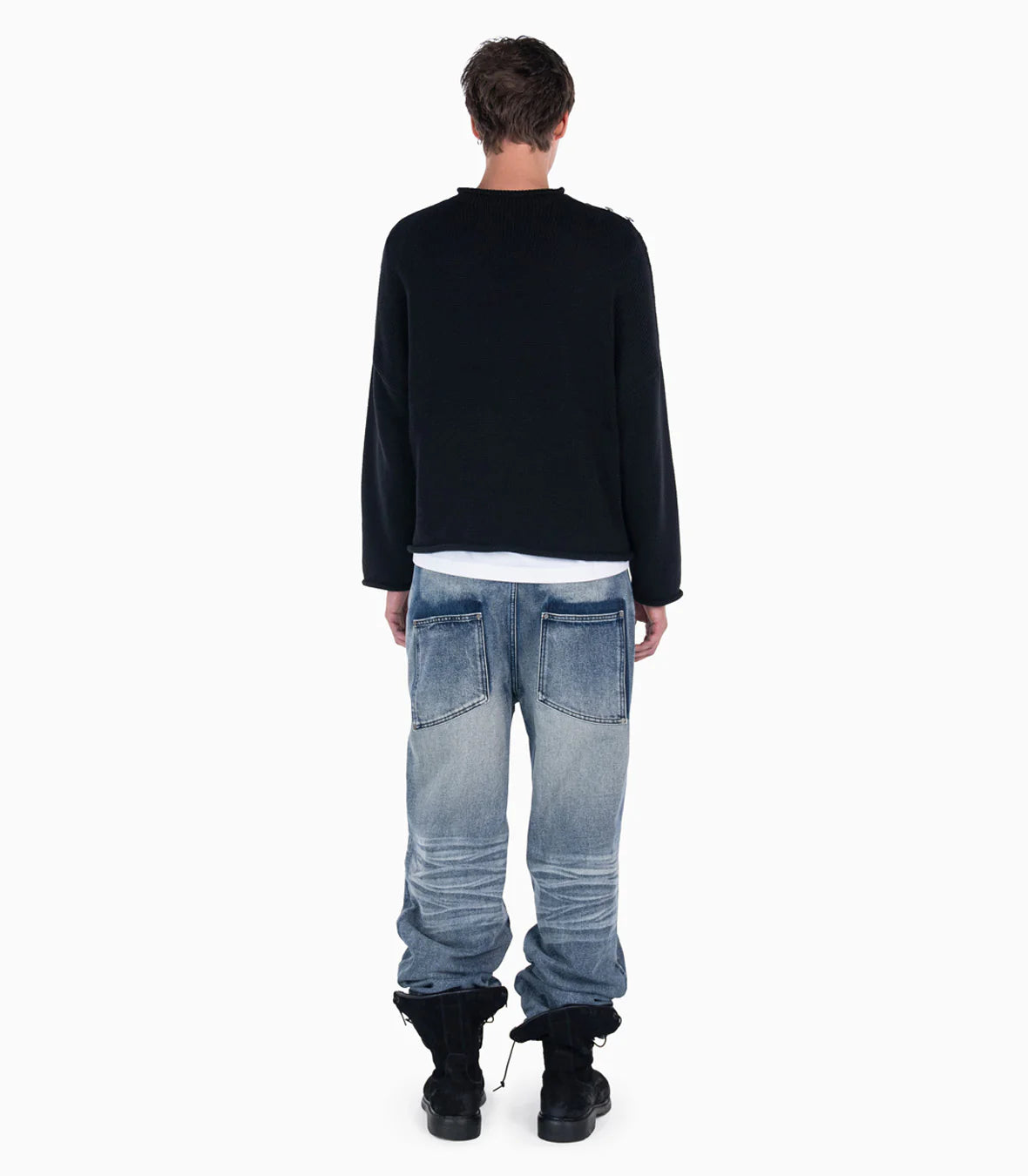 BLACK SOUL SWEATER