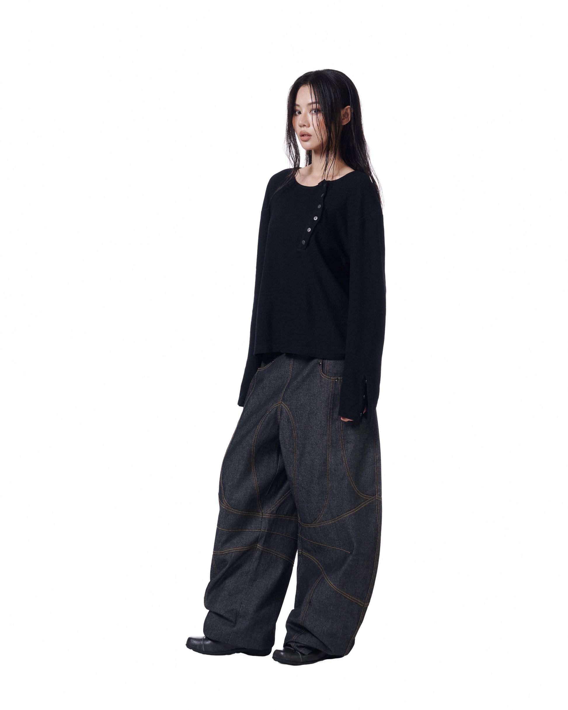 Button Engineered Jeans