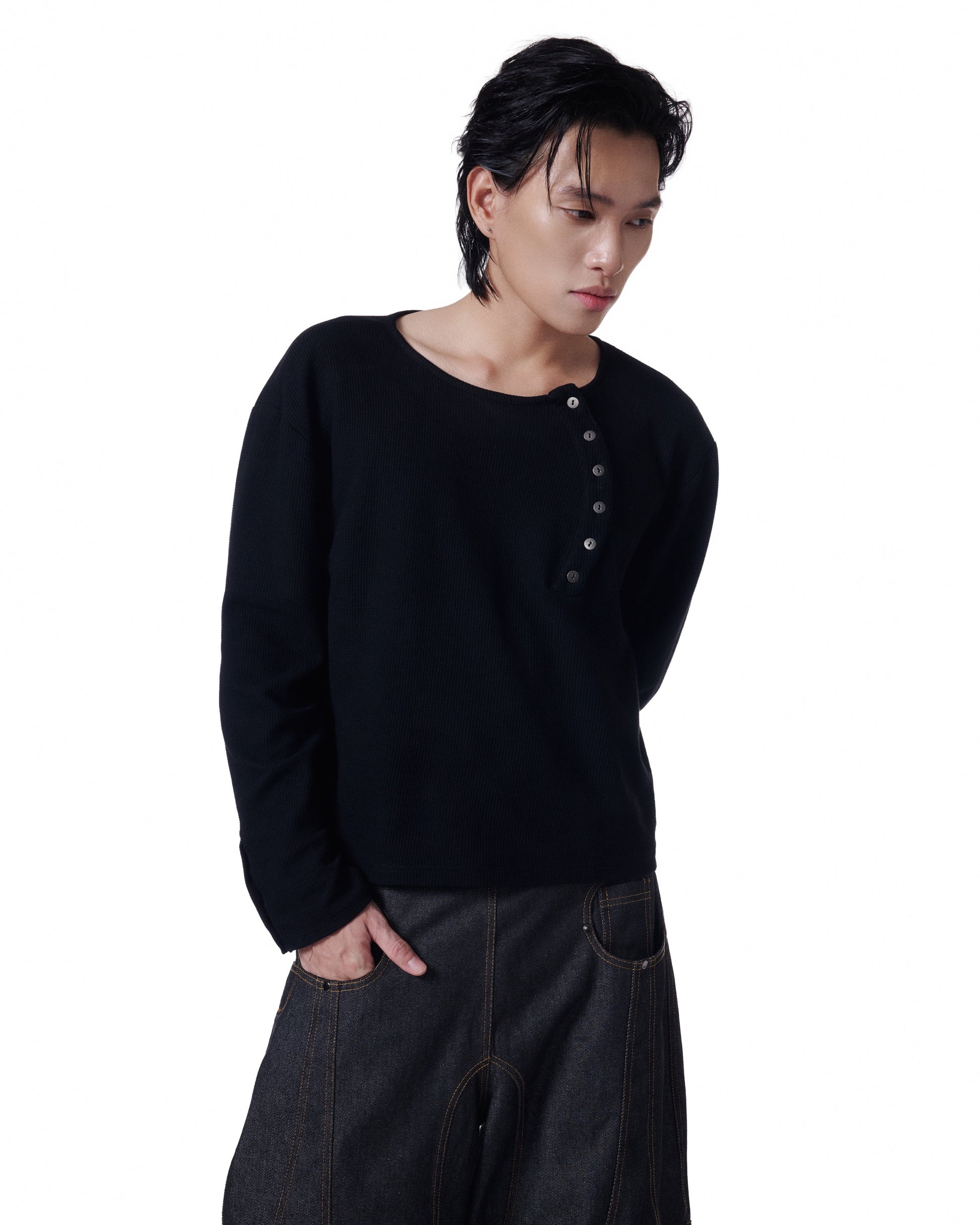 Henley Crop (Black)