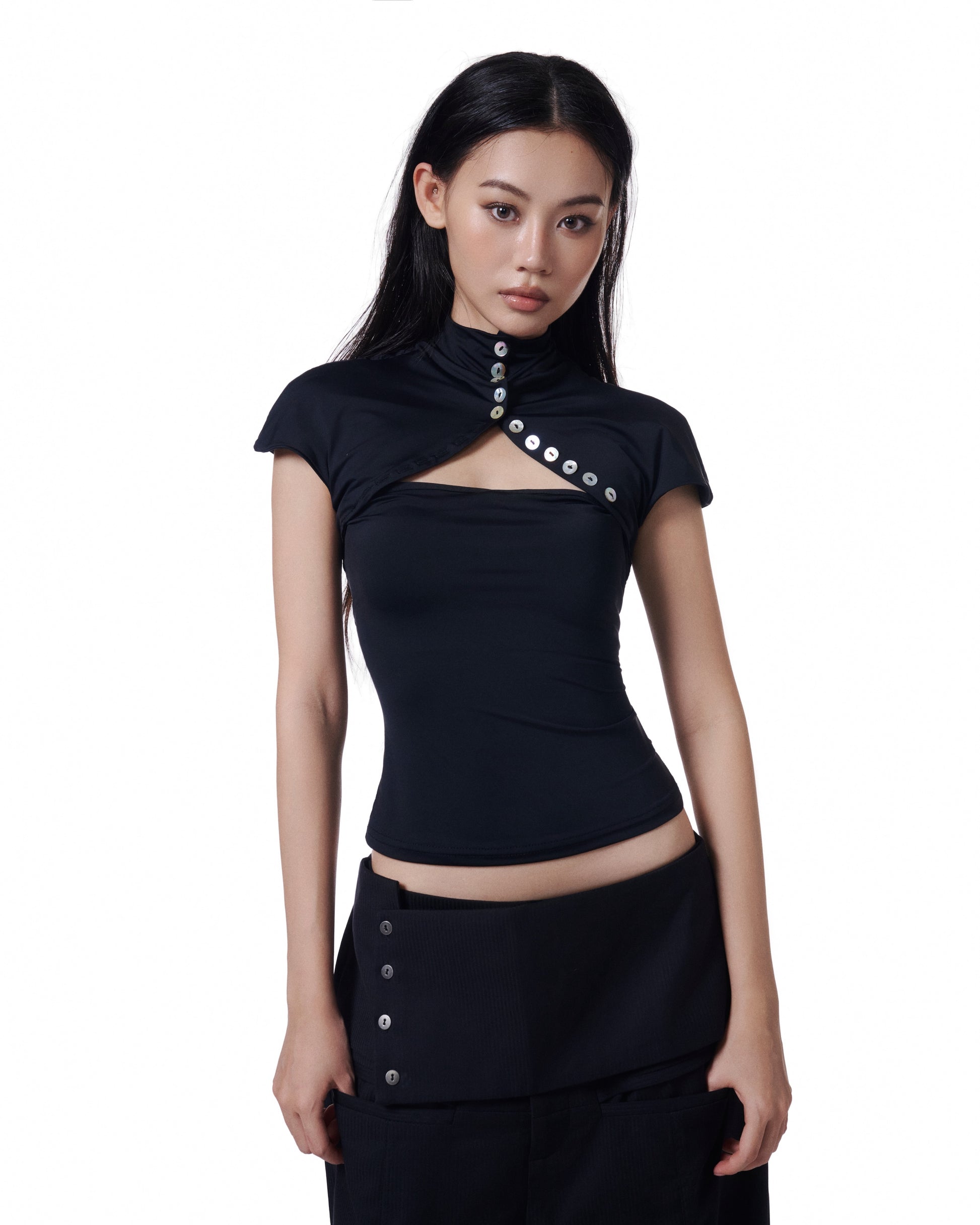 Shell Fitted Top (Black) (3rd Restock)