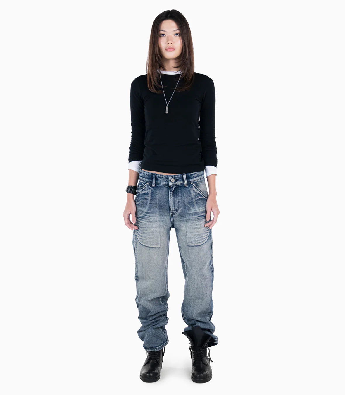STRAIGHT BLUE JEANS