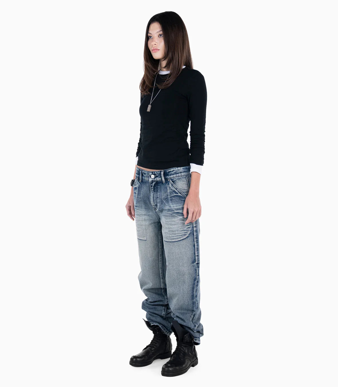 STRAIGHT BLUE JEANS