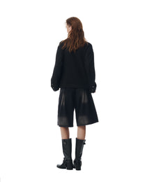 WASHED PLEATED JORTS