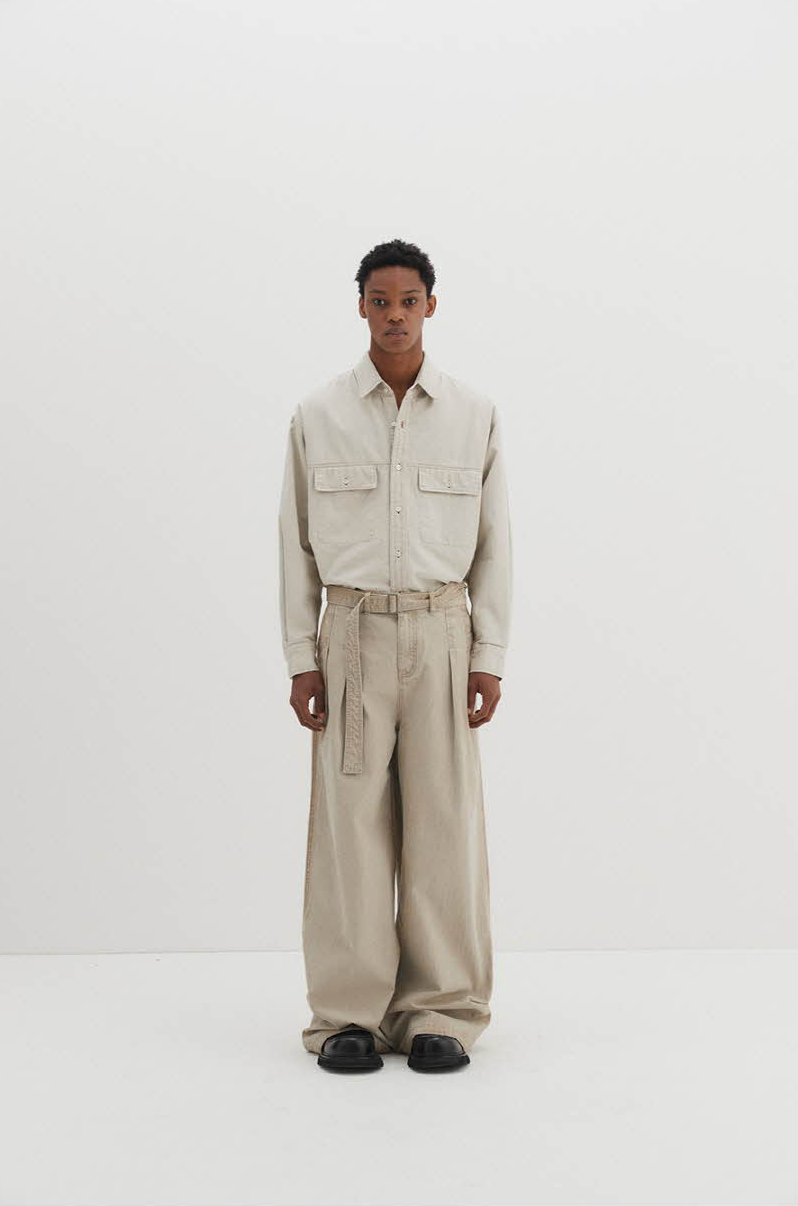 Belted Herringbone Pants (Beige)