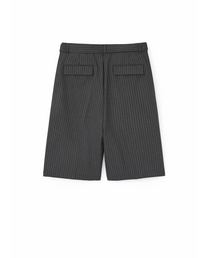 Belted Stripe Bermuda Slacks (Black)