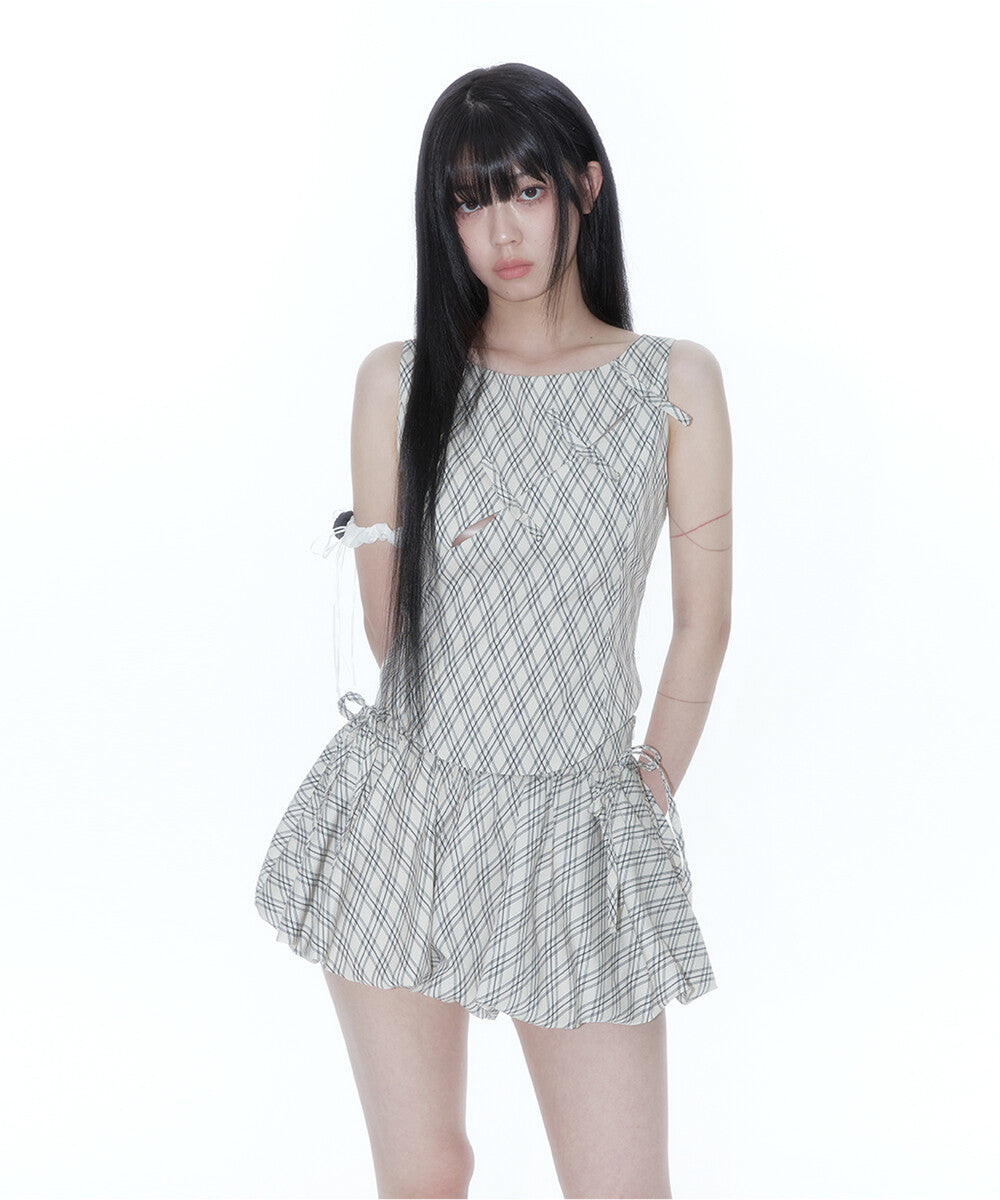 Ribbon Paneled Sleeveless (Checked)